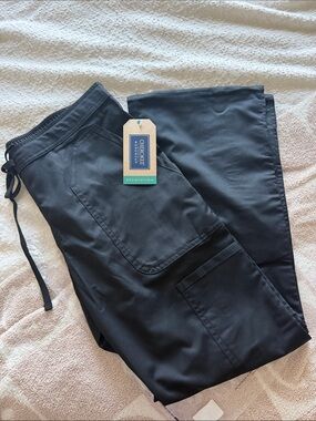 Cherokee Black Cargo Scrub Pants with Utility Pockets
